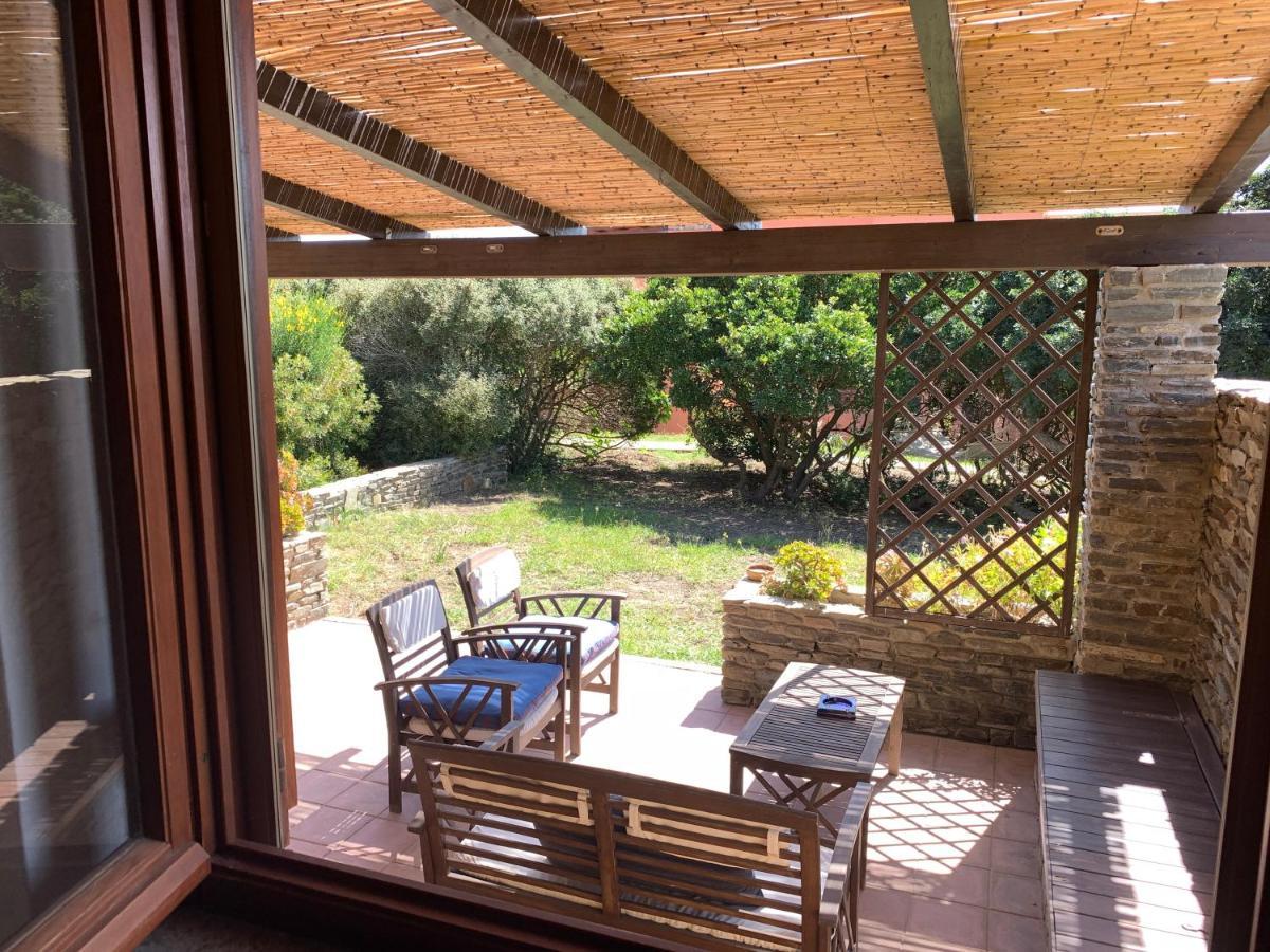 L' Elicriso, A Pochi Passi Dal Mare Con Giardino Privato - The Elicriso, A Few Meters From The Sea, With Private Garden Apartment Стинтино Екстериор снимка
