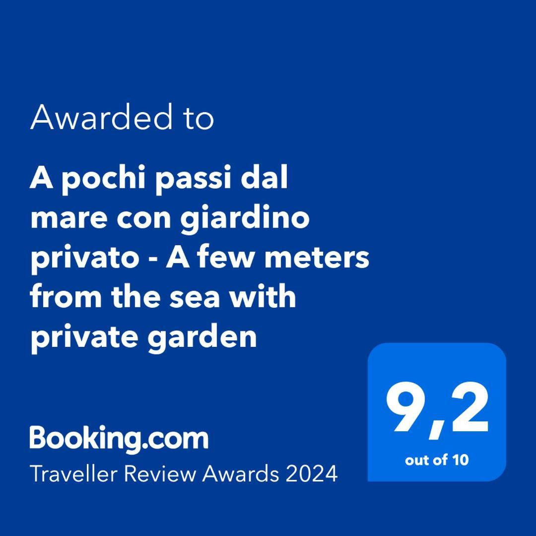 L' Elicriso, A Pochi Passi Dal Mare Con Giardino Privato - The Elicriso, A Few Meters From The Sea, With Private Garden Apartment Стинтино Екстериор снимка